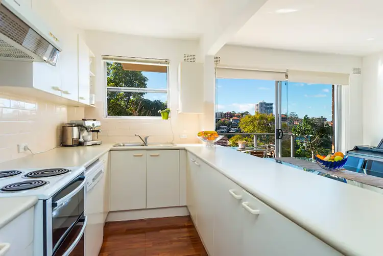 Second view of Homely apartment listing, 5/2 Kareela Road, Cremorne NSW 2090