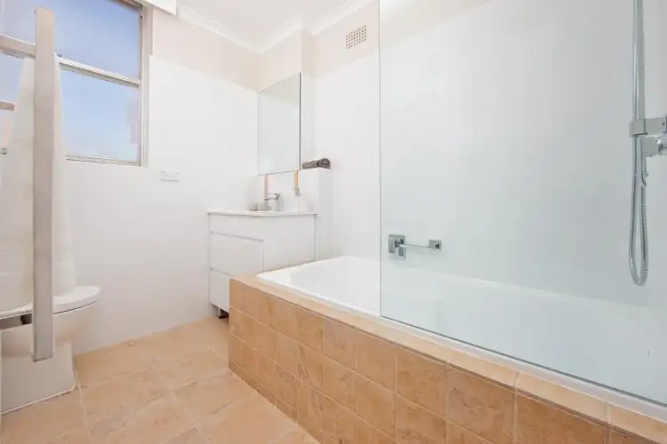 Third view of Homely apartment listing, 15/18 Cranbrook Avenue, Cremorne NSW 2090
