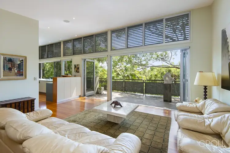 11 Windward Avenue