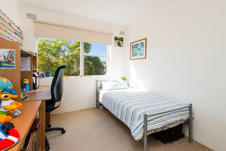 Fifth view of Homely apartment listing, 5/2 Kareela Road, Cremorne NSW 2090