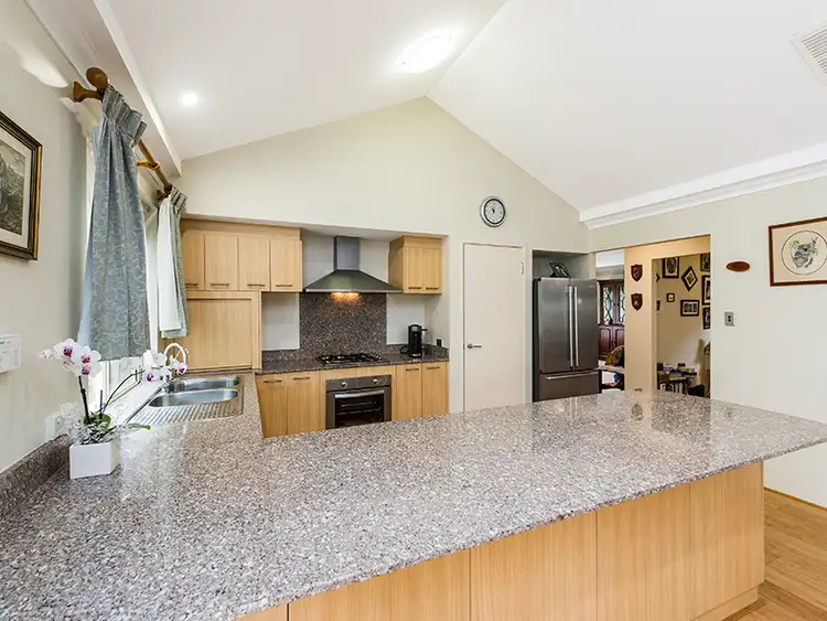 Seventh view of Homely other listing, 117 Pavilion Cir, The Vines WA 6069