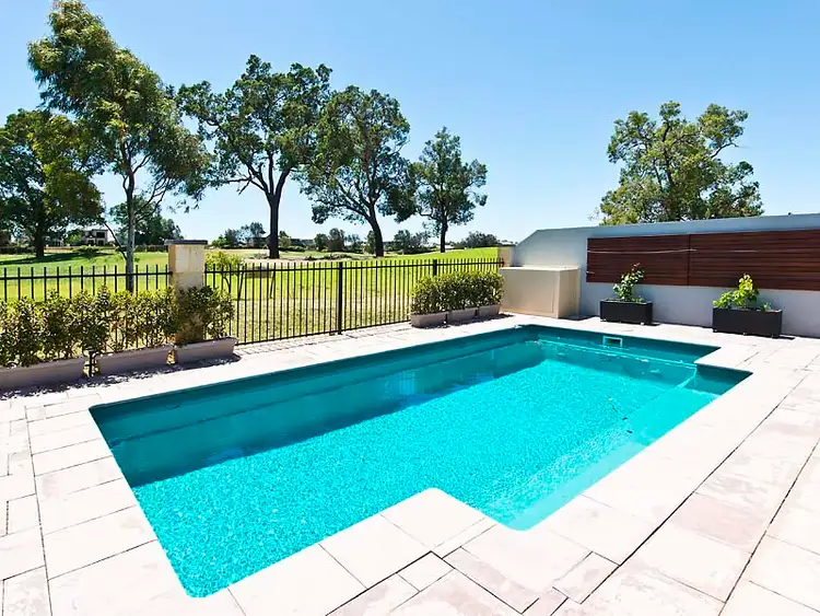 11 The Grange, The Vines WA 6069