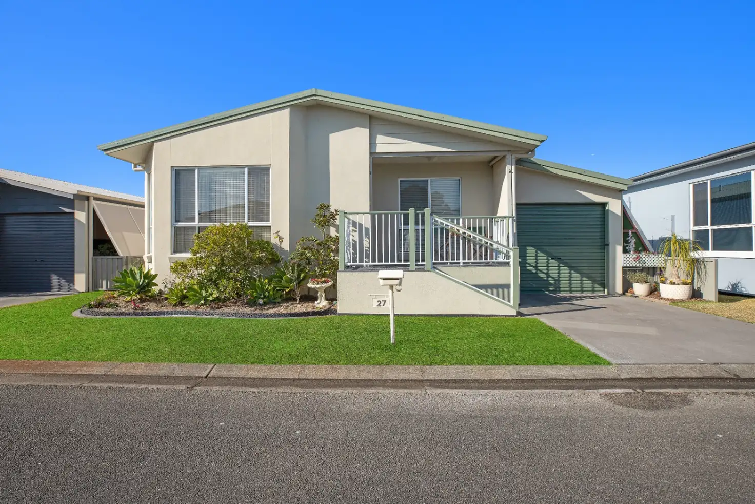 Main view of Homely house listing, 27/1 Lincoln Road, Port Macquarie NSW 2444