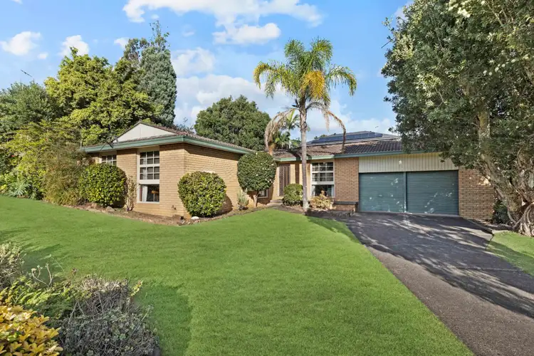 6 Lowanna Avenue, Baulkham Hills NSW 2153