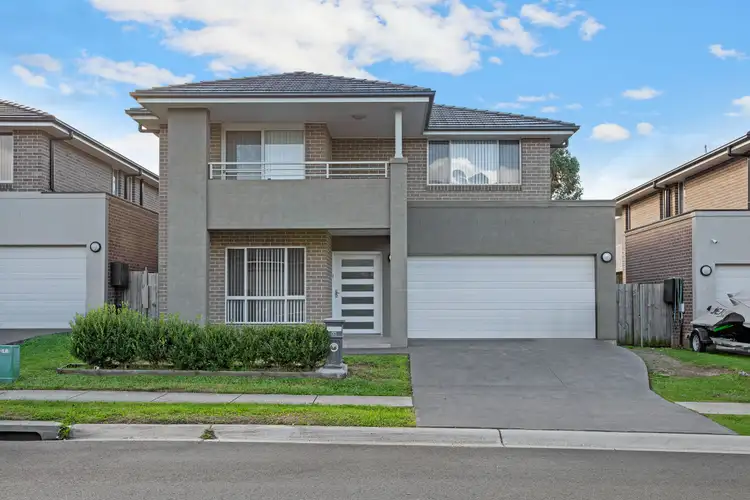 44 Oakhill Crescent, Colebee NSW 2761
