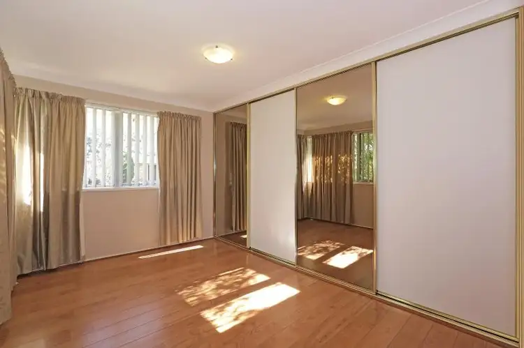 Fifth view of Homely house listing, 10 Rutherglen Avenue, Hobartville NSW 2753