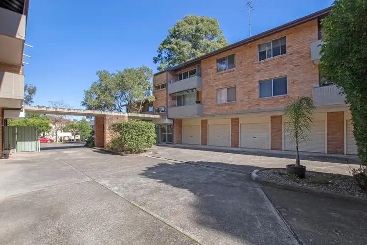 3/5-7 Thurston Street, Penrith NSW 2750