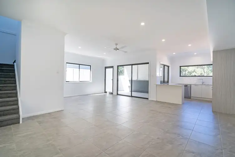 17 Nottingham Drive