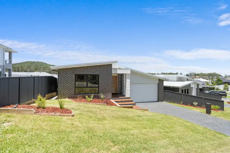 25A Limestone Crescent, Forster NSW 2428