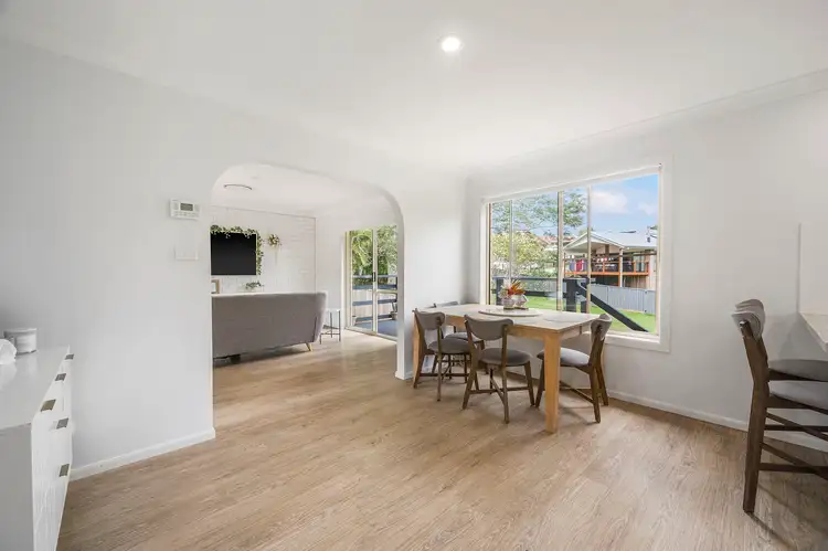 Fifth view of Homely villa listing, 2/11 Mcintyre Close, Port Macquarie NSW 2444
