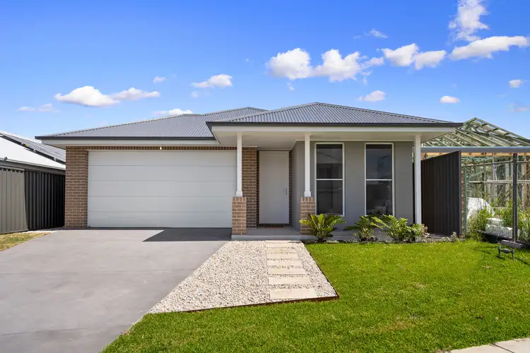 13 Iluka Boulevard