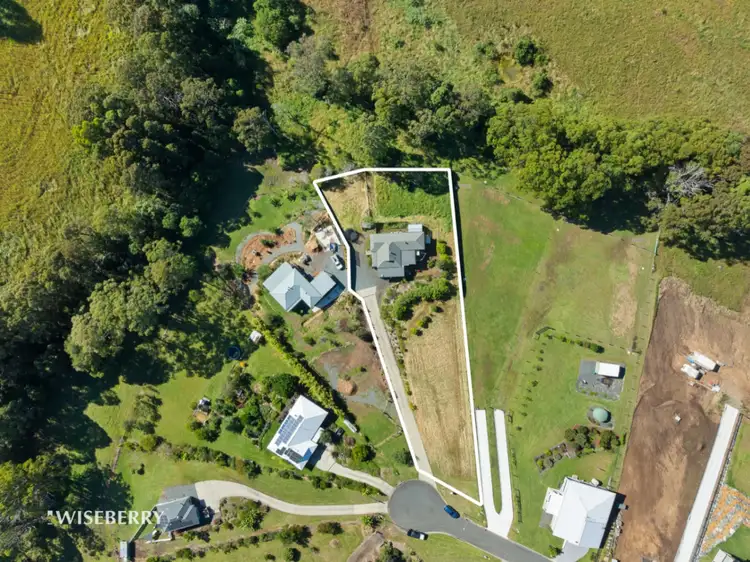 9 Creekline Crescent, Tallwoods Village NSW 2430