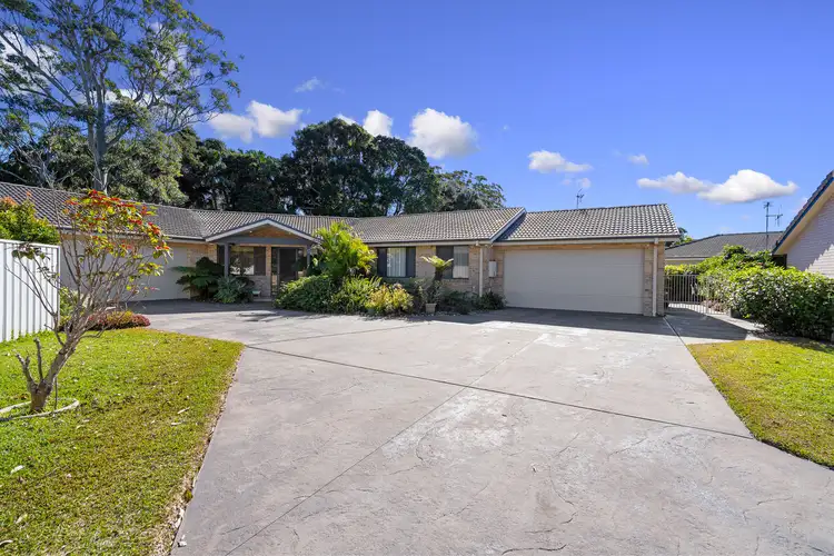 19 Cedar Grove, Forster NSW 2428