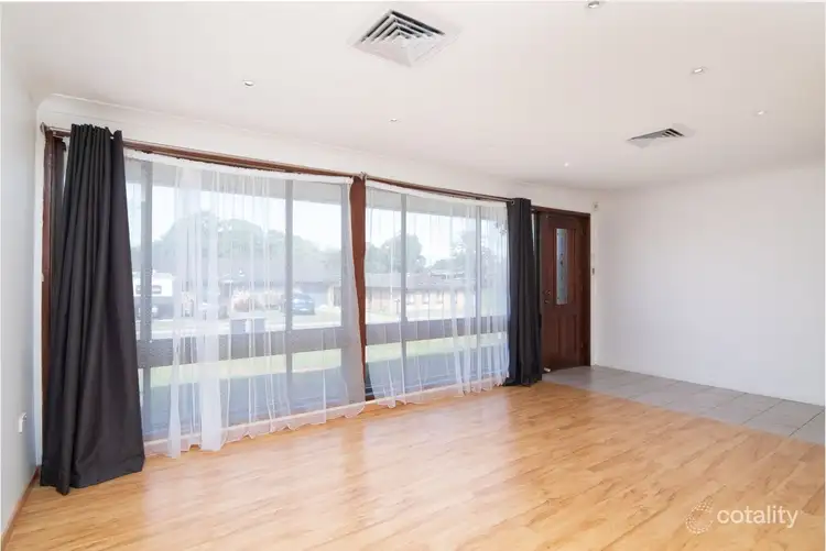 Fourth view of Homely house listing, 9 Hourglass Glenn, St Clair NSW 2759