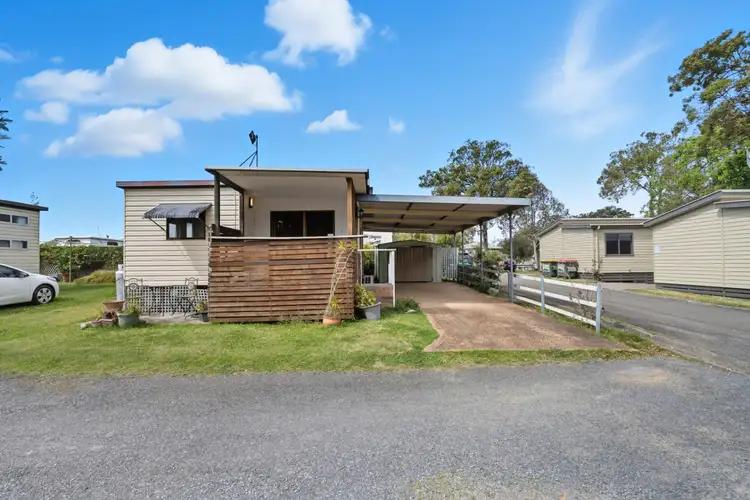 301/99 Aquatic Road, Darawank NSW 2428