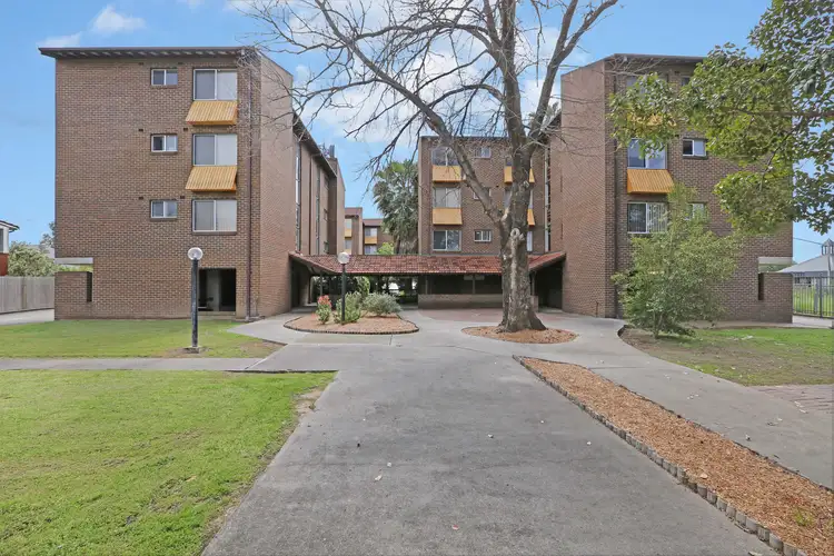 11/147 March Street, Richmond NSW 2753