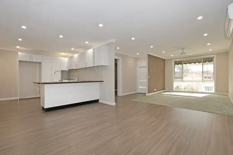 Fifth view of Homely semi-detached listing, 1/17 Neilson Crescent, Bligh Park NSW 2756
