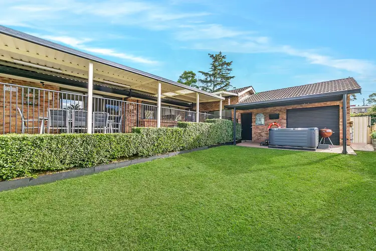 5 Lincoln Place, Castle Hill NSW 2154
