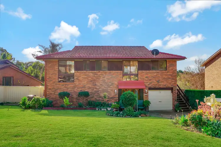 21 Peridot Cl, Eagle Vale NSW 2558