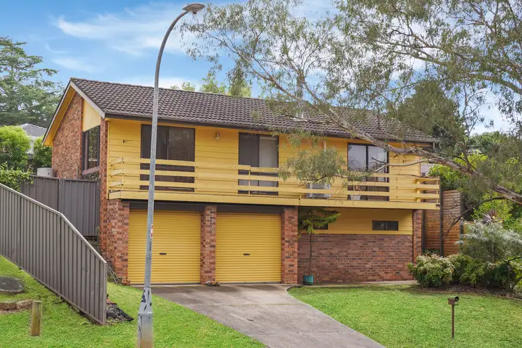 27 Holborn St, Ambarvale NSW 2560