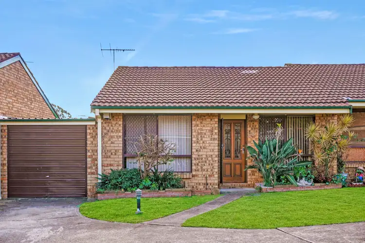 3/18 Livingstone Ave, Ingleburn NSW 2565