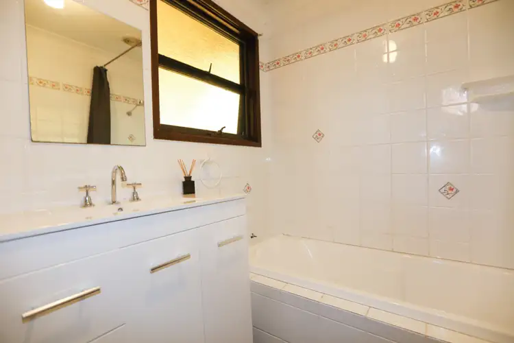 Fifth view of Homely house listing, 207 Lieutenant Bowen Drive, Bowen Mountain NSW 2753
