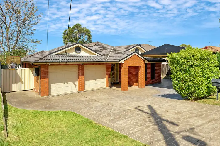 1 Saddle Row, Holsworthy NSW 2173