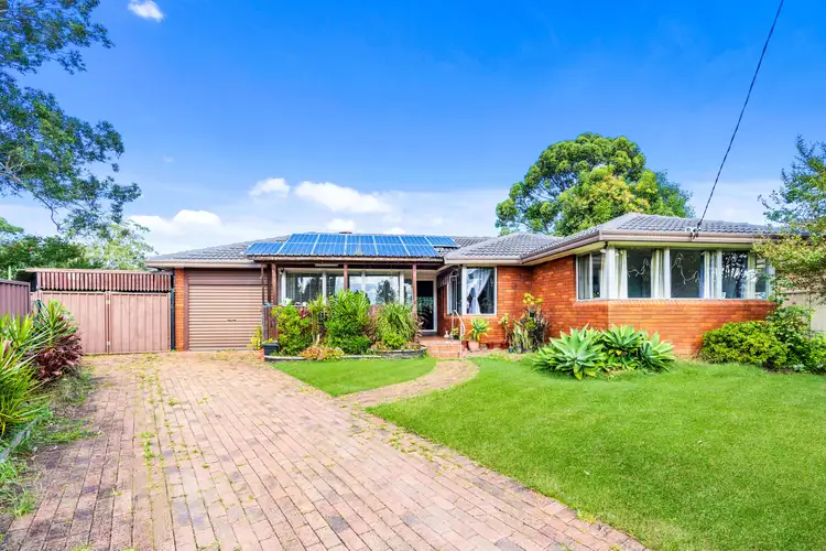 9 Barrie Place, Leumeah NSW 2560