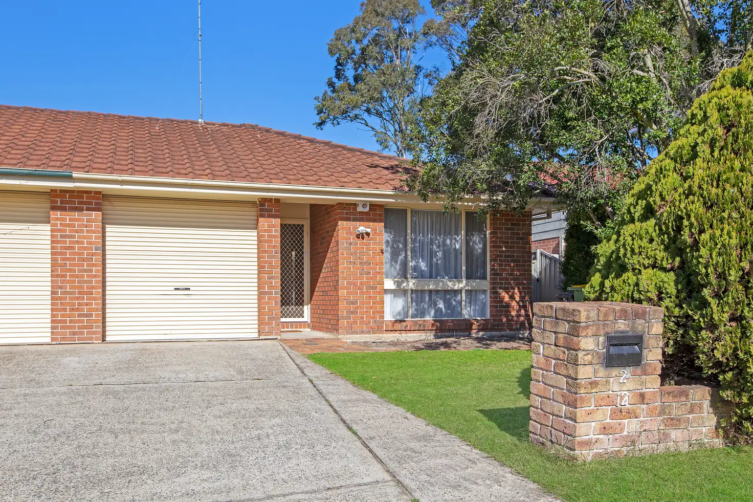 Main view of Homely semi-detached listing, 2/12 Thomas Place, Bligh Park NSW 2756