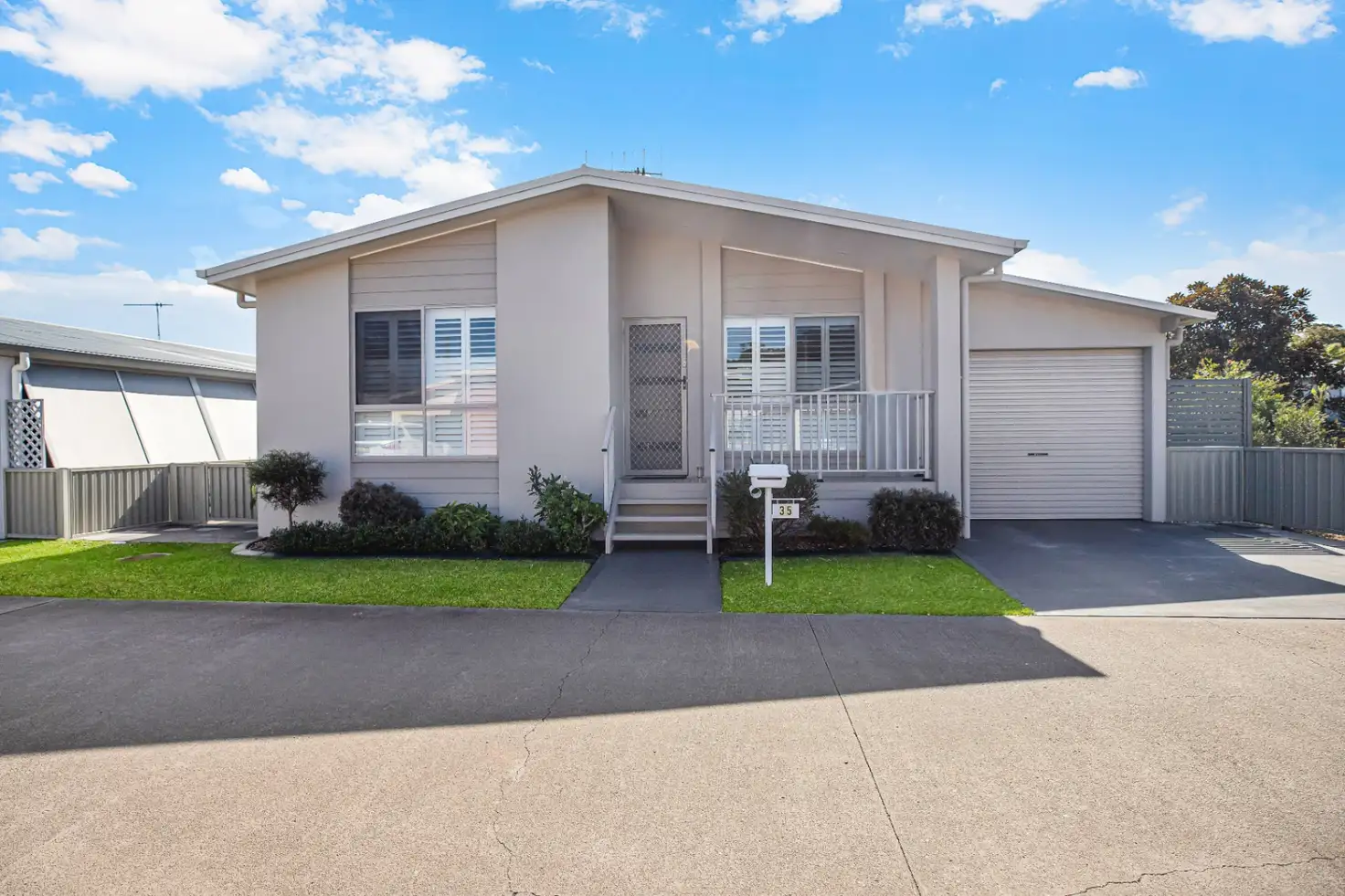 Main view of Homely house listing, 35/1 Lincoln Road, Port Macquarie NSW 2444