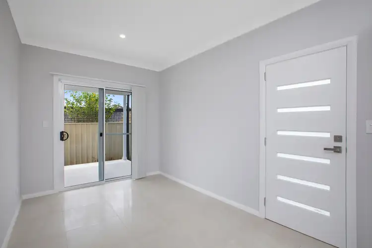 Fourth view of Homely flat listing, 8A Deborah Crescent, Cambridge Park NSW 2747