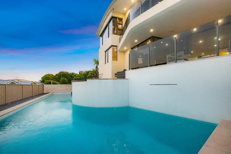 9 Churchill Road, Forster NSW 2428