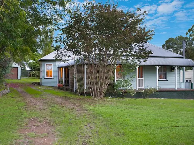 25 Hunter Street, Greta NSW 2334