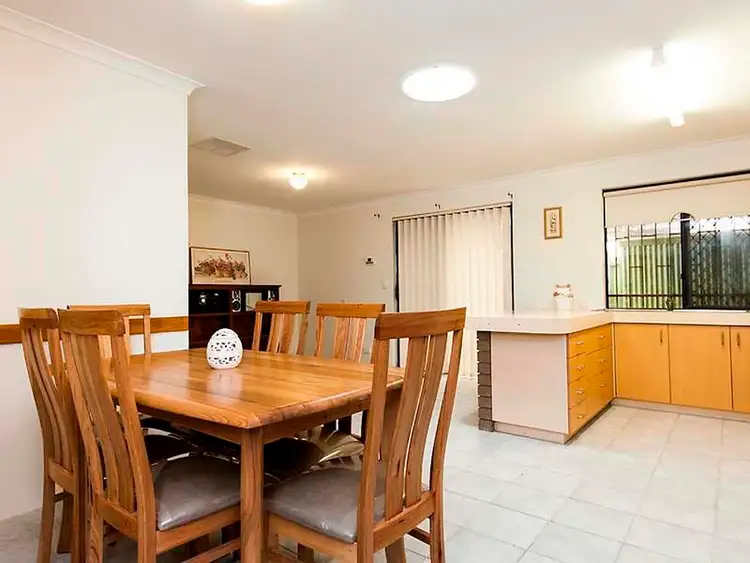 22 Sandalwood Close, Beechboro WA 6063