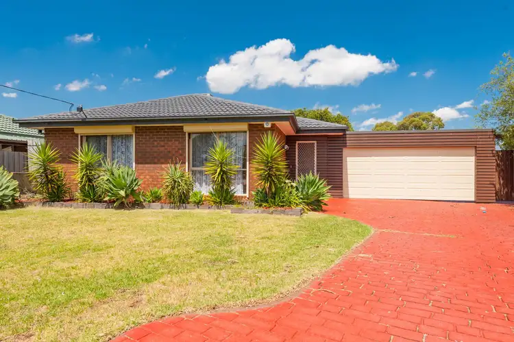 7 Walton Close, Craigieburn VIC 3064