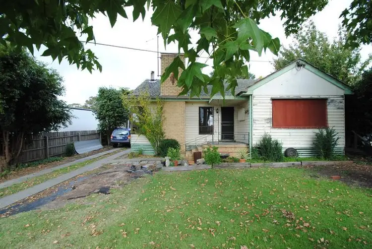5 BELLINGHAM STREET, Leongatha VIC 3953