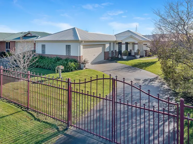 Main view of Homely house listing, 33 Royal Pde, Inverloch VIC 3996