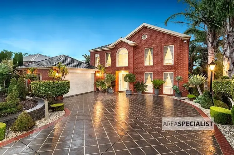 6 Caversham Terrace, Lynbrook VIC 3975