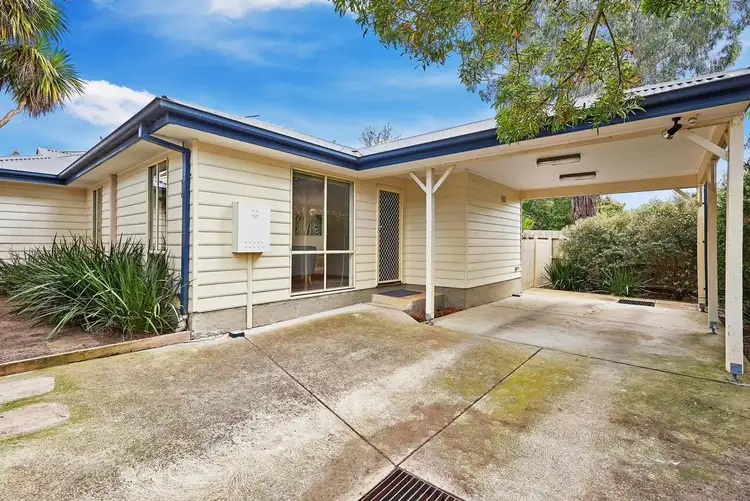 2/2 Joyce Street, Boronia VIC 3155