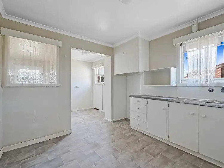 Fourth view of Homely house listing, 3 Frost Avenue, Maryborough VIC 3465