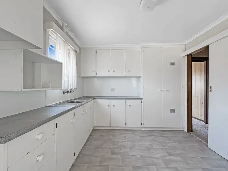Fifth view of Homely house listing, 3 Frost Avenue, Maryborough VIC 3465