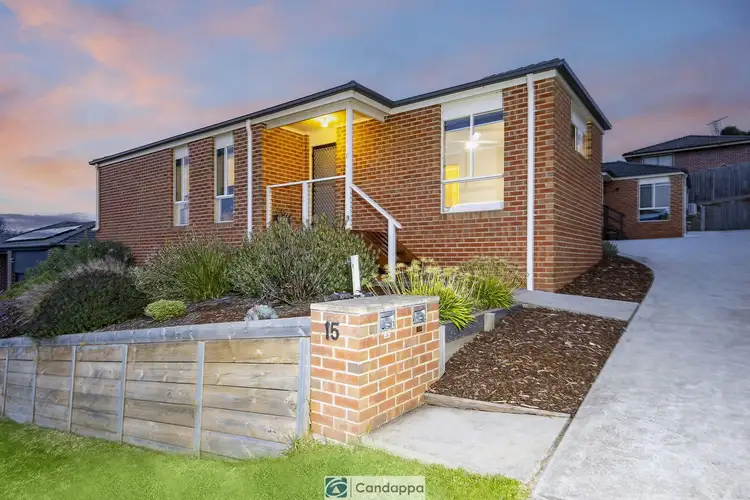 1/15 Mathew Court, Drouin VIC 3818