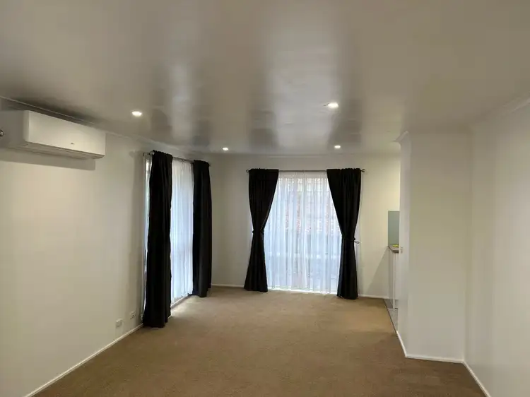 Third view of Homely house listing, 2/2-4 Blackwood Drive, Narre Warren VIC 3805