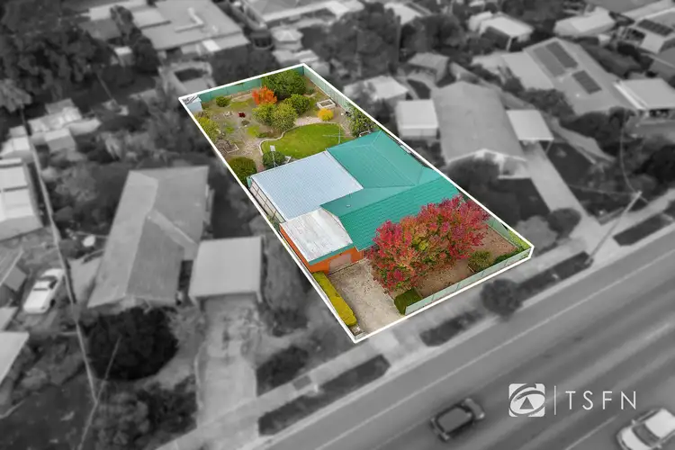 Main view of Homely house listing, 209 Mackenzie Street West, Kangaroo Flat VIC 3555