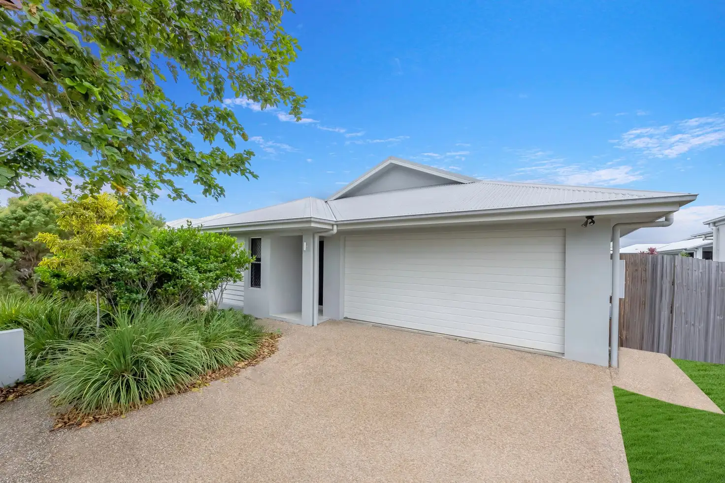 Main view of Homely house listing, 20 Speargrass Parade, Mount Low QLD 4818