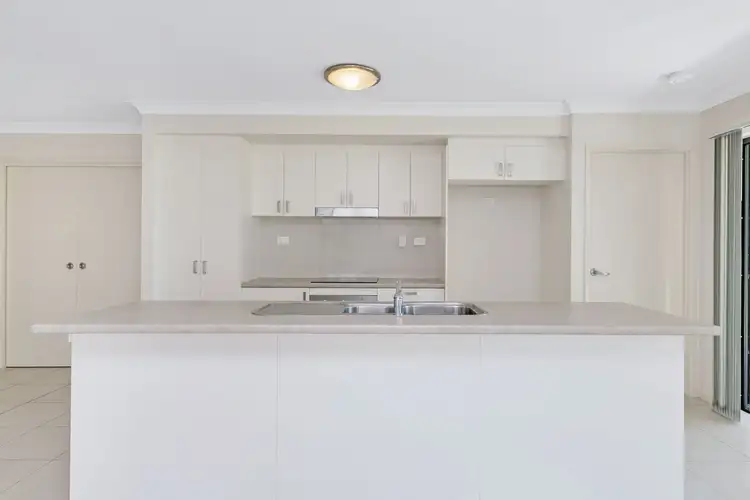 Third view of Homely house listing, 6 Coowarra Court, Mount Low QLD 4818
