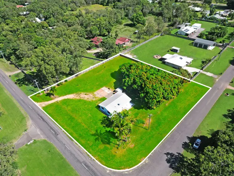 37 Toolakea Beach Road, Bluewater QLD 4818
