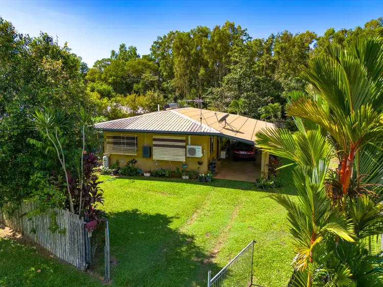 10 Wattle Avenue, Coconuts QLD 4860