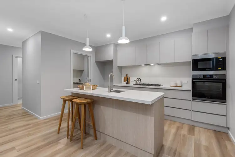 Second view of Homely house listing, 10 Courage Crt, Strathfieldsaye VIC 3551