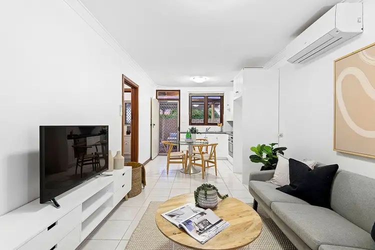 2/112 Hensman Road, Subiaco WA 6008